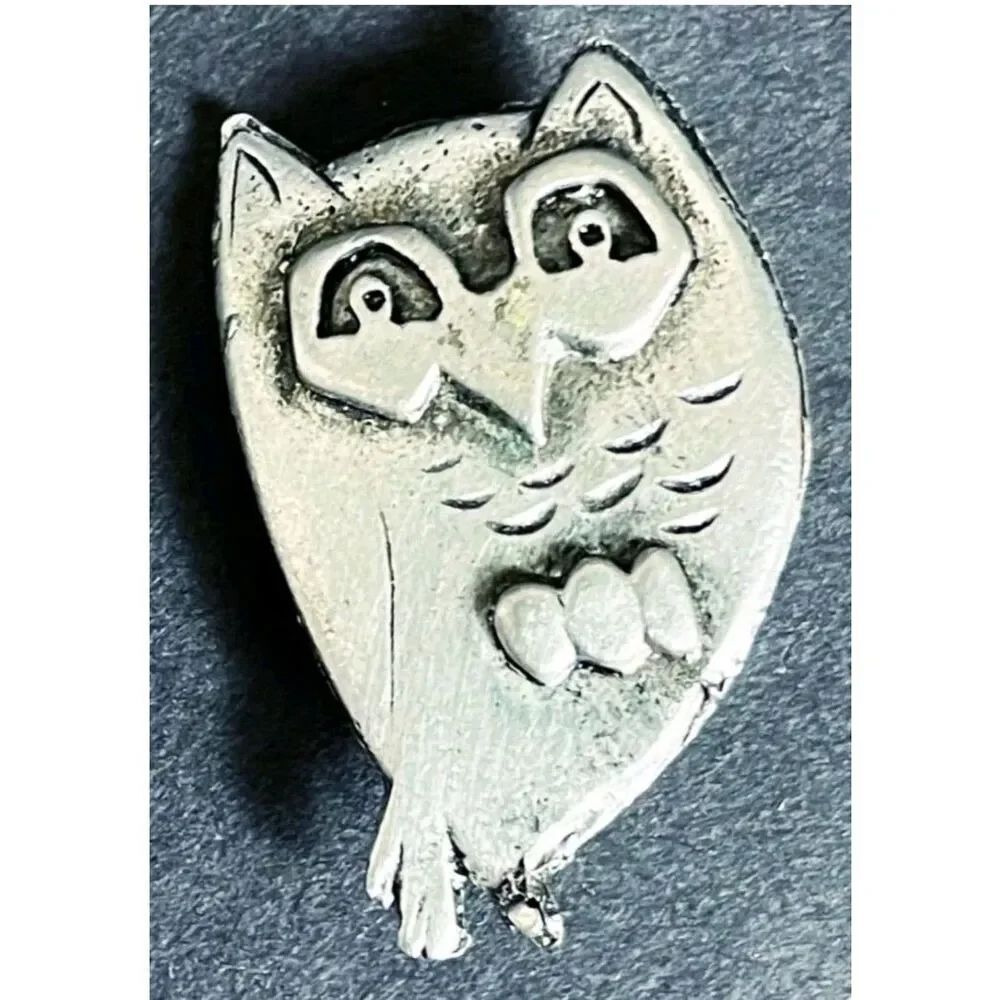 Silver Owl Brooch Vintage 70s C Metzke Signed 1.25in Pewter